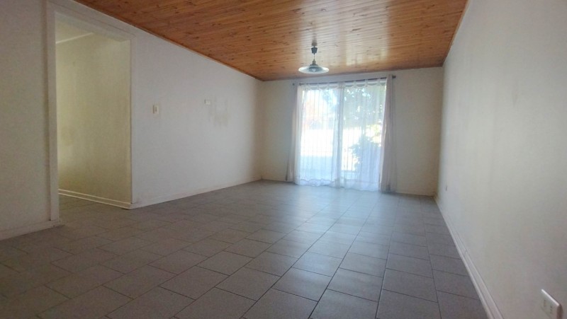 Casa Urbana, Amplio Terreno Riesco Arriba, San Vicente