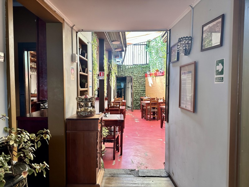 Se Vende Propiedad Comercial en Calle Quillota, Viña del Mar