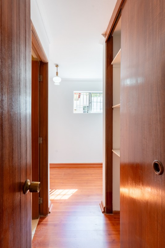 Se Vende Casa en 2 Norte Viña del Mar 4D 4B