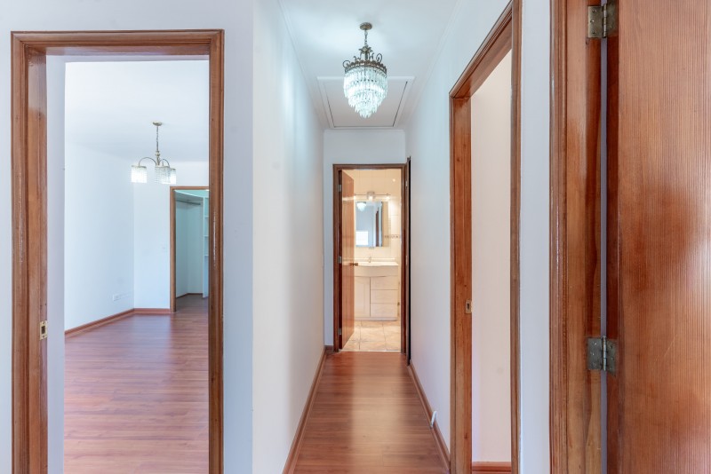 Se Vende Casa en 2 Norte Viña del Mar 4D 4B