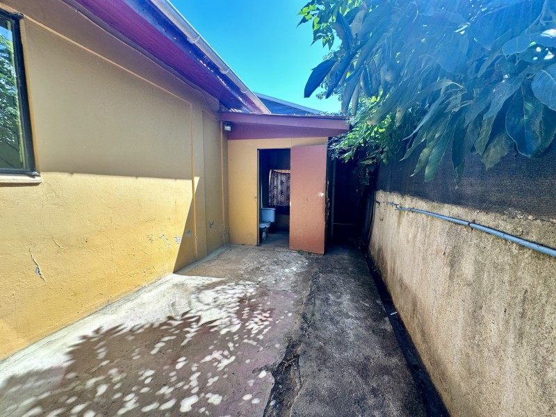 Se Vende Casa en Miraflores 3D 2B