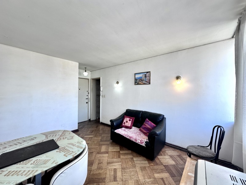 Departamento en Venta 2D/1B en Calle Valparaiso