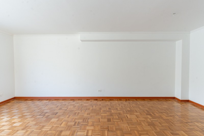 Se Vende Casa en 2 Norte Viña del Mar 4D 4B