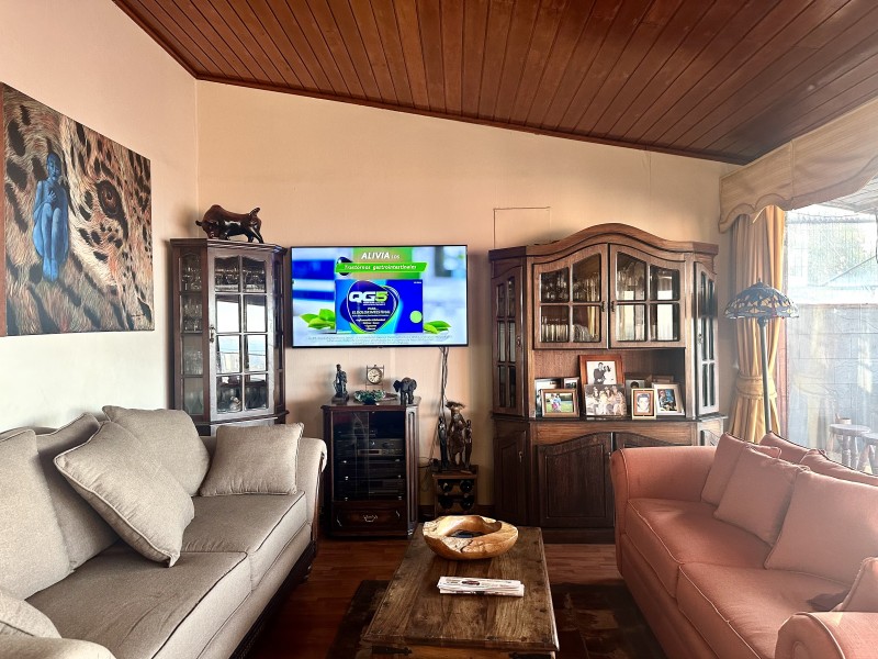 Se Vende Casa en Gregorio Marañón, Viña del Mar 5D 4B