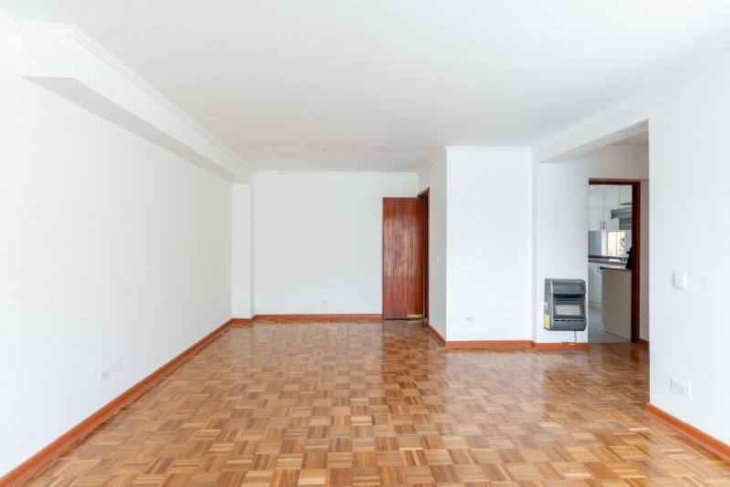 Se Vende Casa en 2 Norte Viña del Mar 4D 4B
