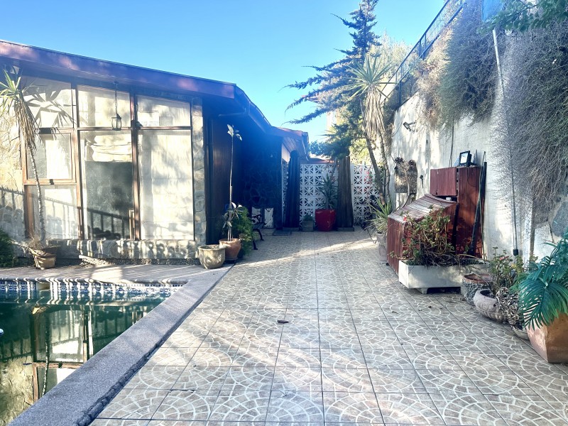 Se Vende Casa en Gregorio Marañón, Viña del Mar 5D 4B