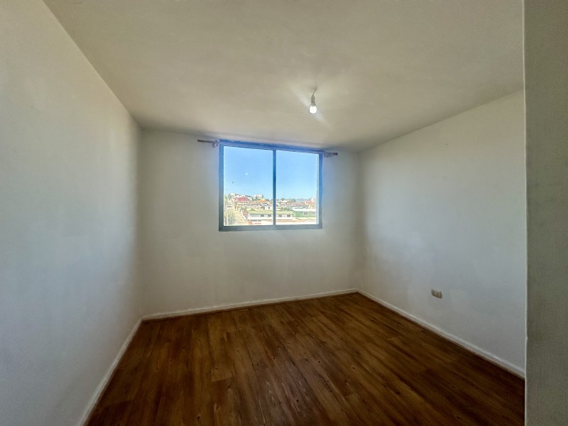 Se Vende Departamento en Lord Cochrane, Recreo 4D 1B