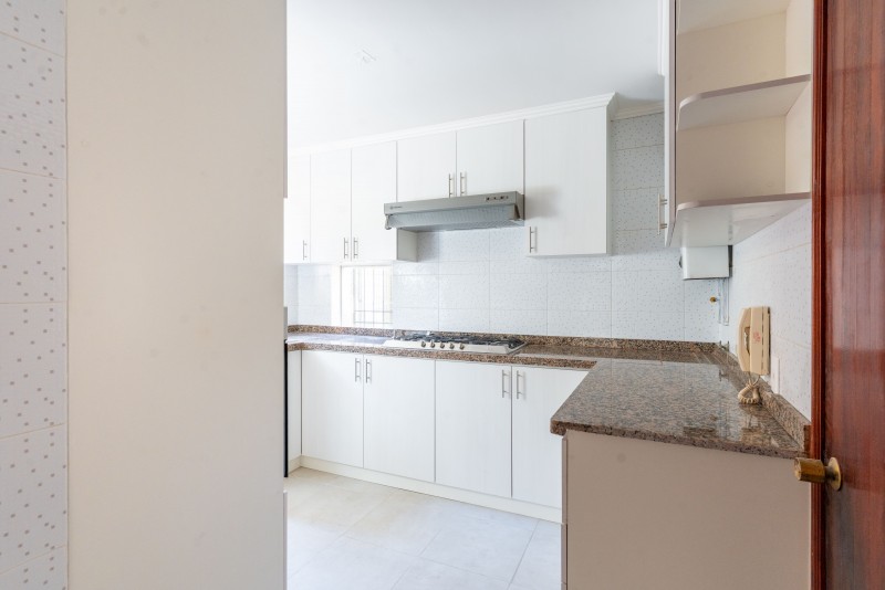Se Vende Casa en 2 Norte Viña del Mar 4D 4B