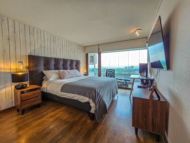 Estupendo Depto Vitacura, Vistas Despejadas.