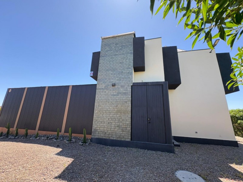 Casa en Exclusivo Condominio Consolidado; Tongoy