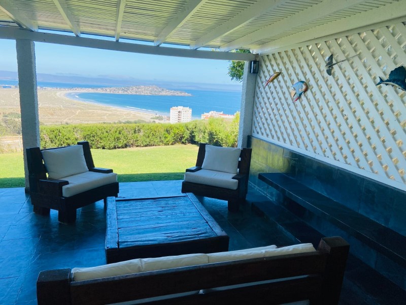 Casa Puerto Velero Primera Línea