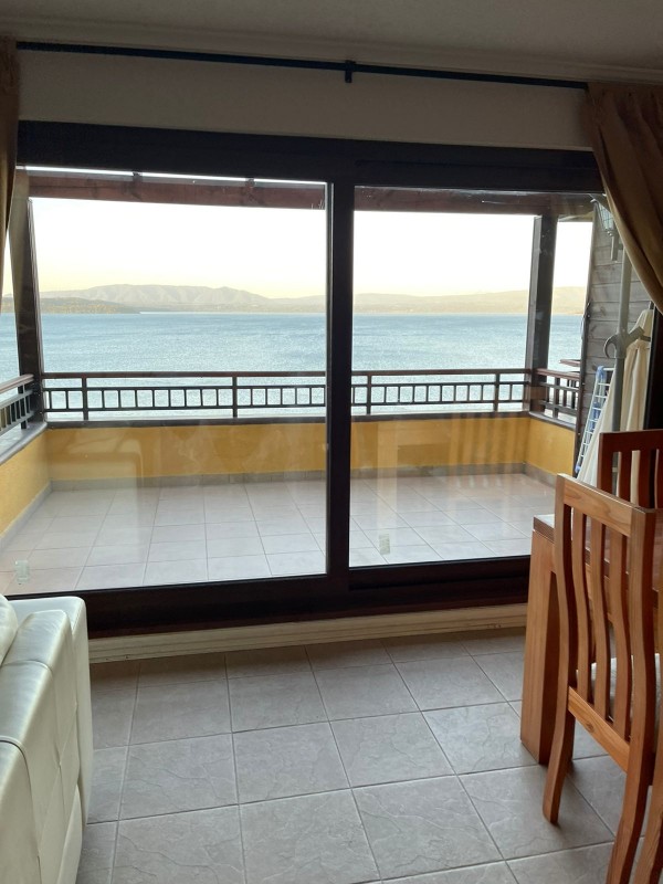 Exclusivo Dúplex 4D en Venta en la Puntilla Villarrica