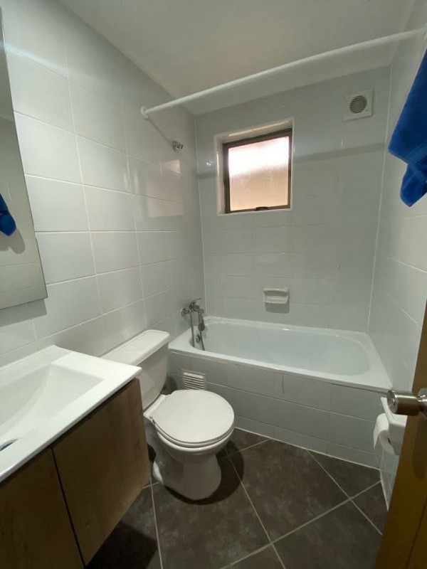 3 Dormitorios, 2 Baños, Amplio Patio, Excelente Sector,