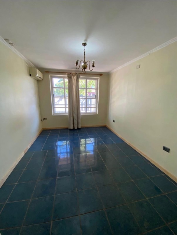 🏡 ¡se Arrienda Amplia Casa en Rauquén! 🏡 📍 Curico