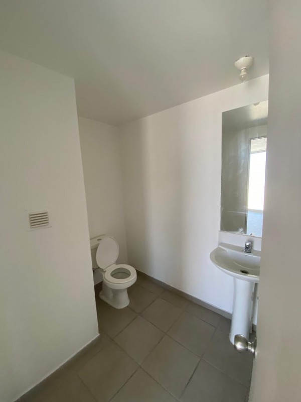 Arrendamos‼️local Comercial en Avenida Tutuquen