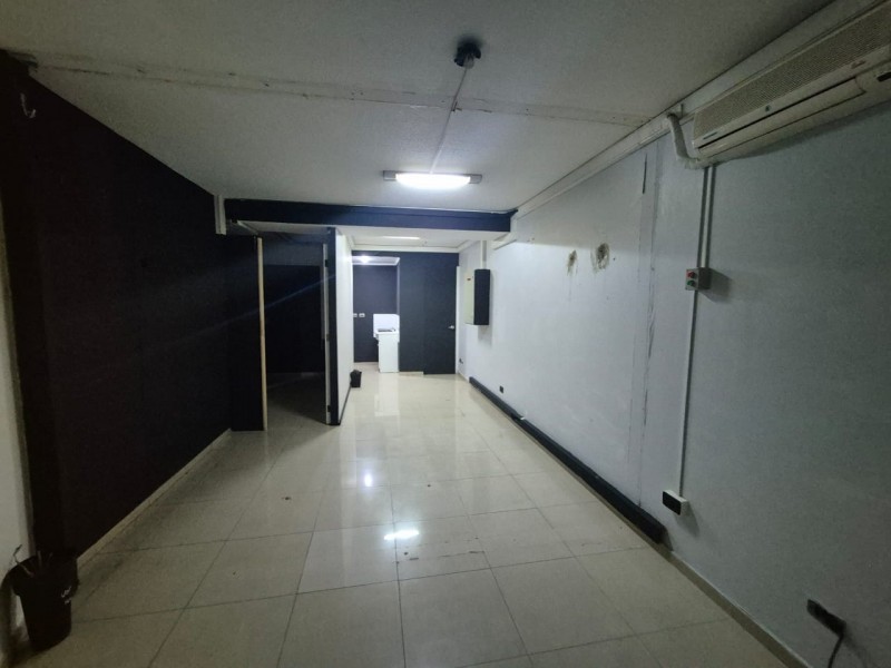 Arriendo de Amplia Oficina en Curico
