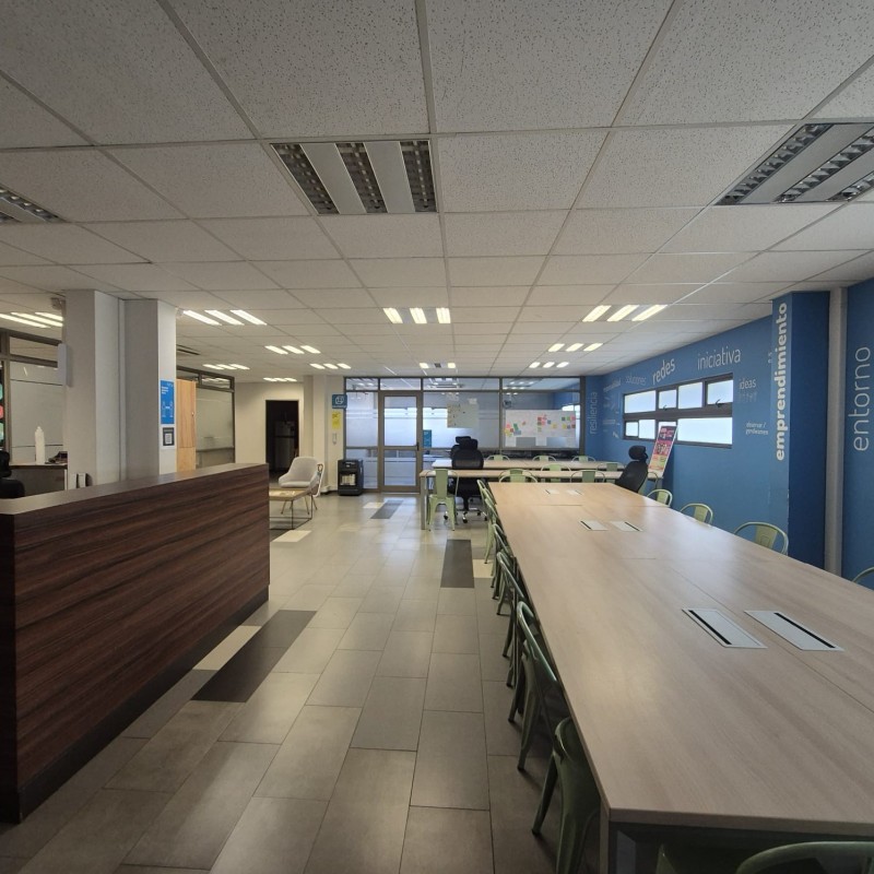 Arriendo Oficina en Edificio Alameda Office