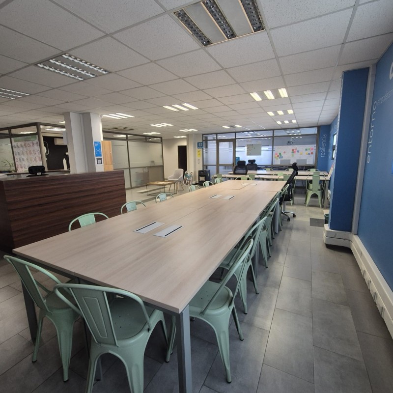 Arriendo Oficina en Edificio Alameda Office