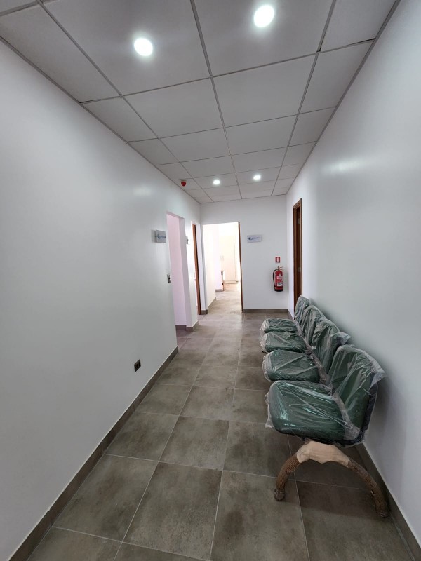 Vendo Oficina Ideal para Centro Medico en Centro las Rastras