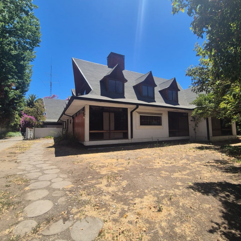 Se Arrienda Propiedad Comercial