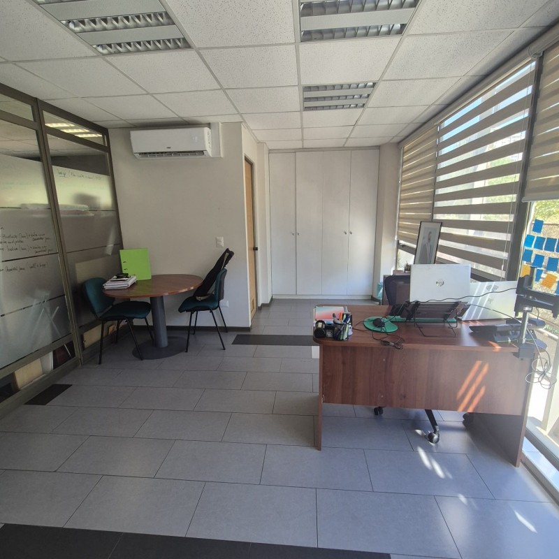 Arriendo Oficina en Edificio Alameda Office