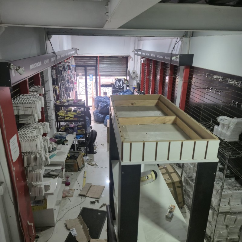 Arriendo Local Comercial en 1 Sur Con 8 Oriente