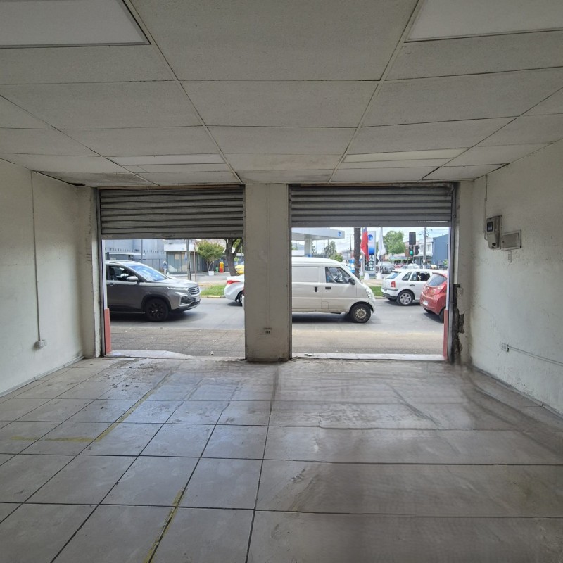 Arriendo Local Comercial de Dos Cortinas en San Javier
