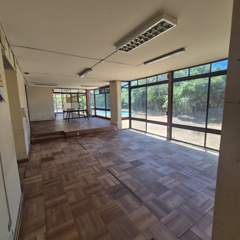 Se Arrienda Propiedad Comercial