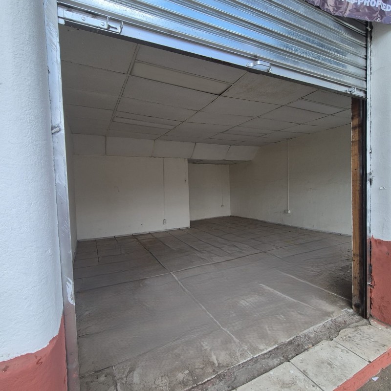 Arriendo Local Comercial de Dos Cortinas en San Javier