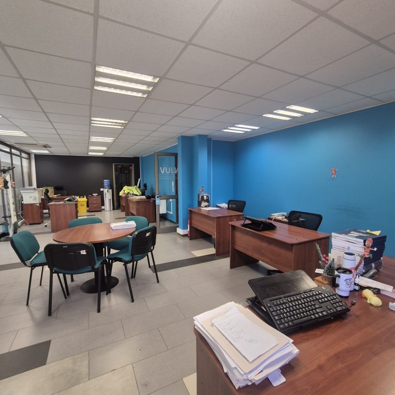 Arriendo Oficina en Edificio Alameda Office