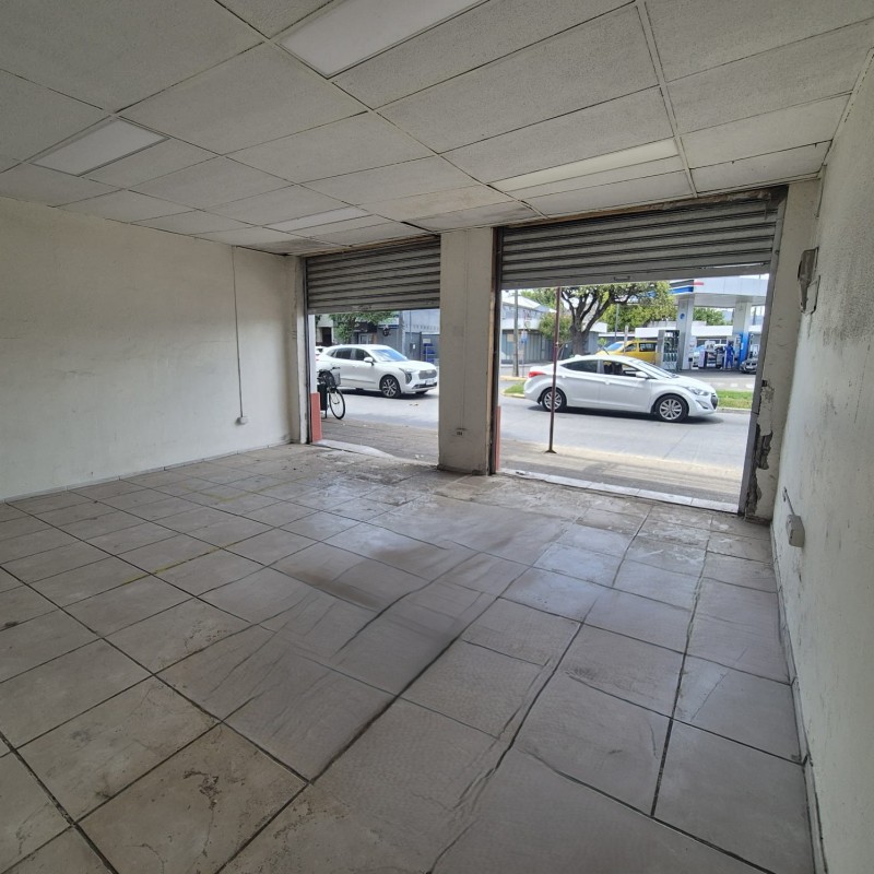 Arriendo Local Comercial de Dos Cortinas en San Javier