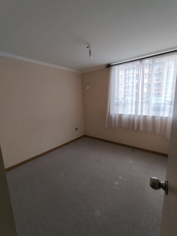 Arriendo Departamento Año Corrido, No Amoblado