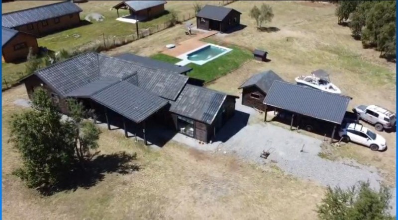 Casa en Parcela Con Acceso Privado, Piscina, Leñera, Cabaña