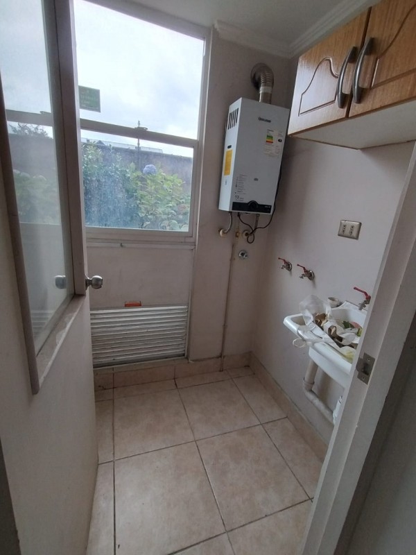 Arriendo Departamento Año Corrido, No Amoblado