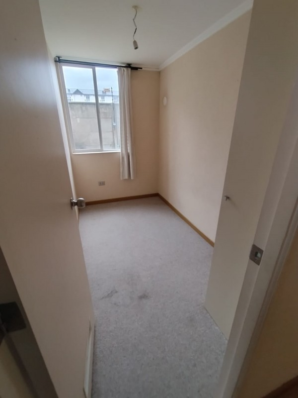 Arriendo Departamento Año Corrido, No Amoblado