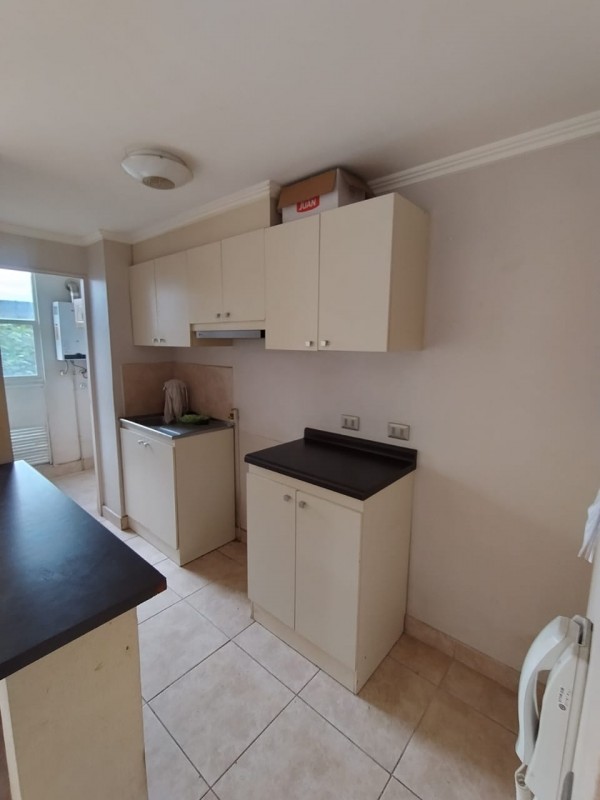 Arriendo Departamento Año Corrido, No Amoblado