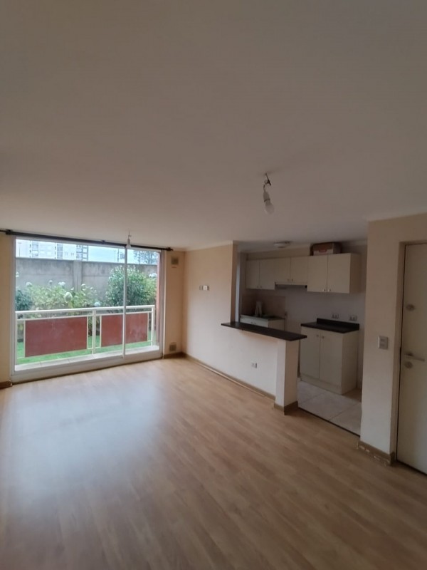 Arriendo Departamento Año Corrido, No Amoblado