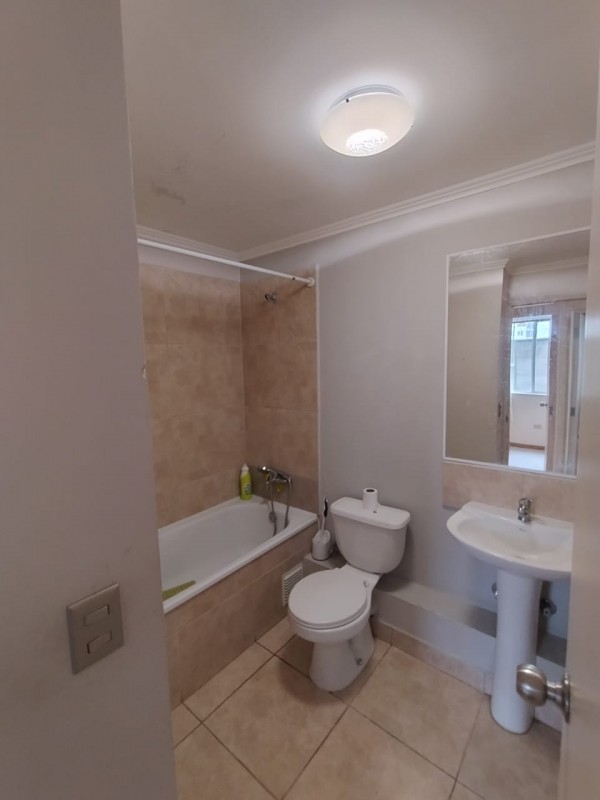 Arriendo Departamento Año Corrido, No Amoblado