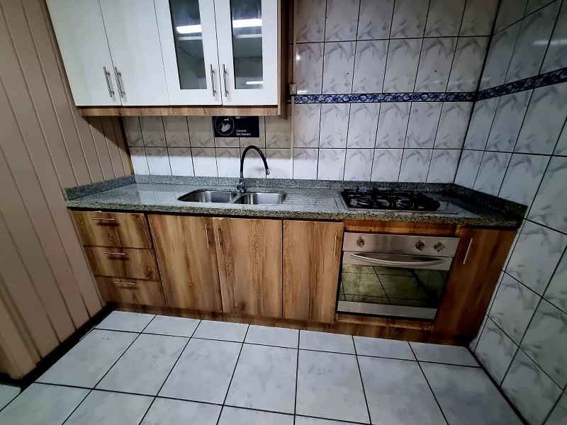 Arriendo Amplia Casa en Avda. Gabriela Mistral