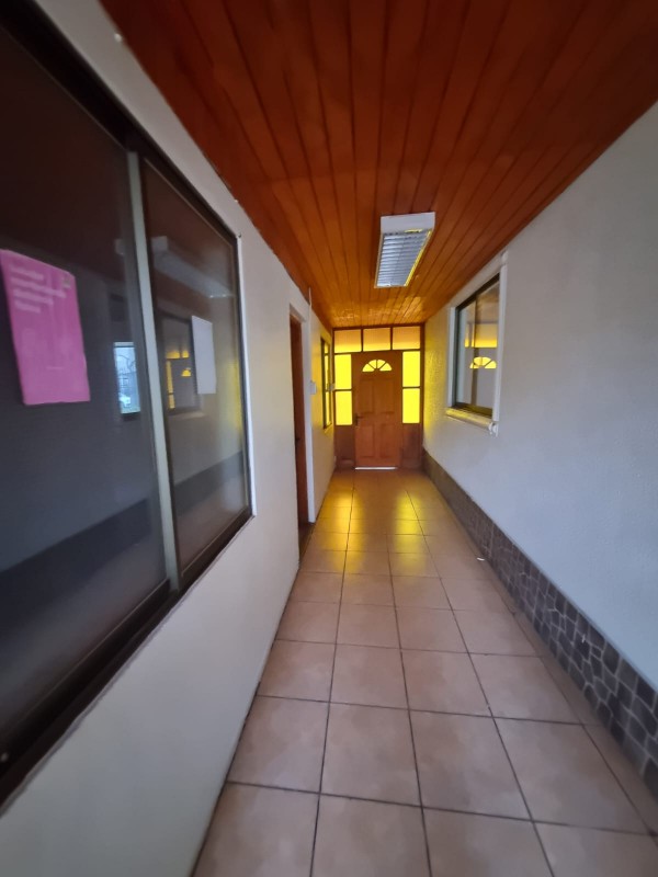 Arriendo Amplia Casa en Avda. Gabriela Mistral