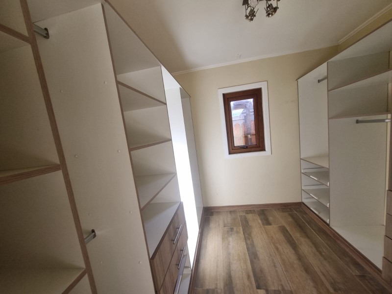 Arriendo Casa Con Piscina en Avda. Gabriela Mistral