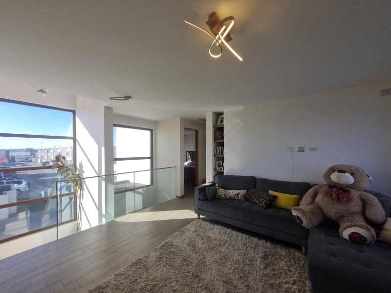 Arriendo Casa Amoblada y Sin Amoblar en Condominio Cataluña