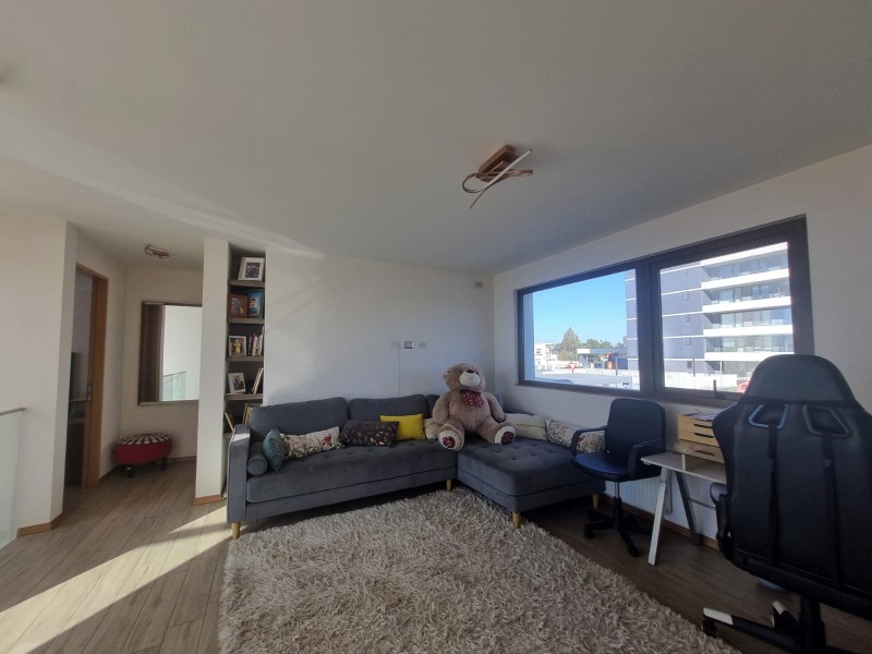 Arriendo Casa Amoblada y Sin Amoblar en Condominio Cataluña