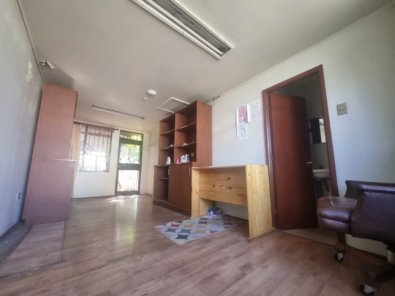 Arriendo Casa Oficina Al Frente de Uc en los Angeles