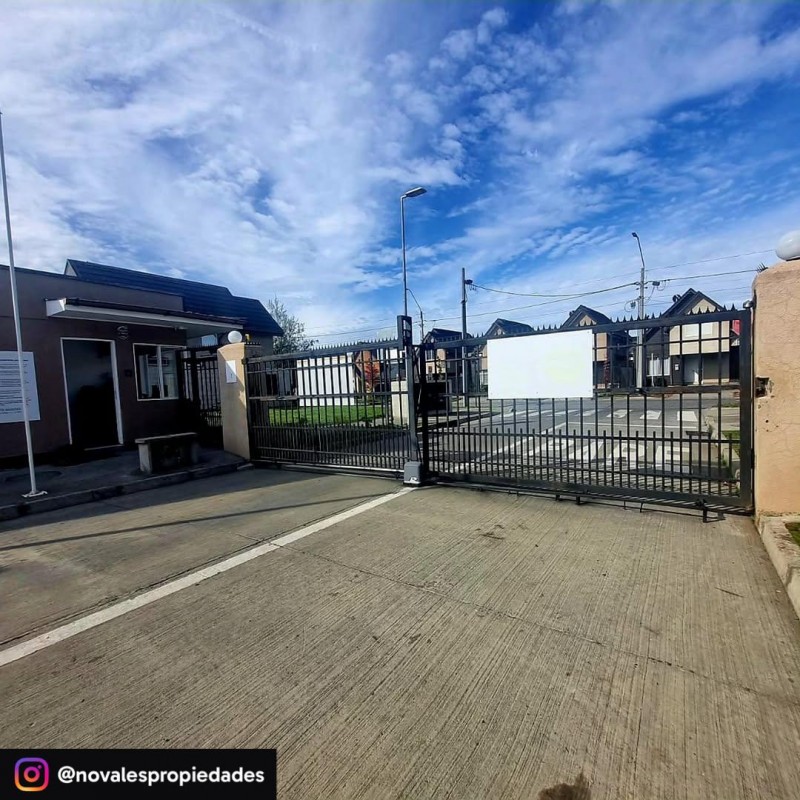 Arriendo Casa, Condominio Cercano Al Hospital de los Ángeles