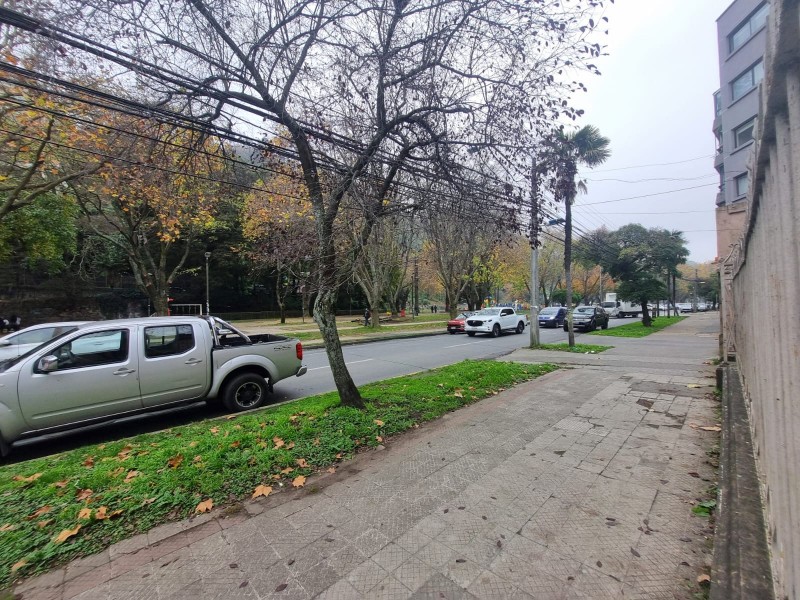 Vendo Casa Frente A Parque Ecuador en Concepción