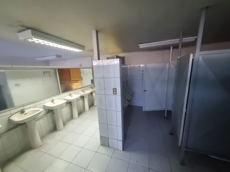 Arriendo Gran Sala de Ventas, los Ángeles