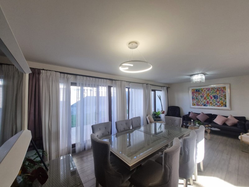 Arriendo Casa Amoblada y Sin Amoblar en Condominio Cataluña