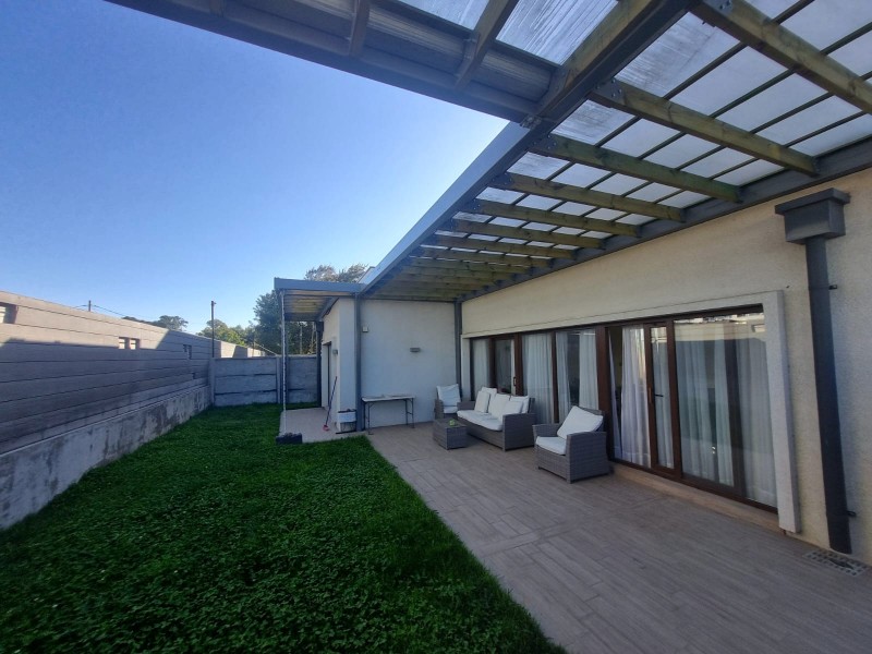 Arriendo Casa Amoblada y Sin Amoblar en Condominio Cataluña