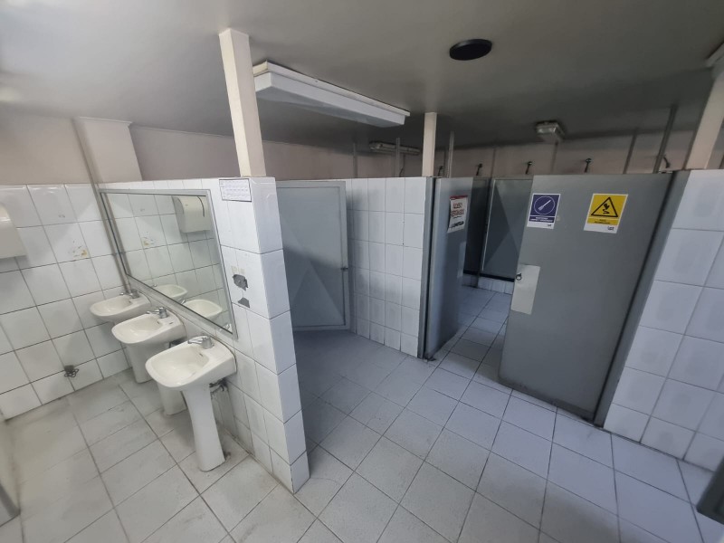Arriendo Gran Sala de Ventas, los Ángeles